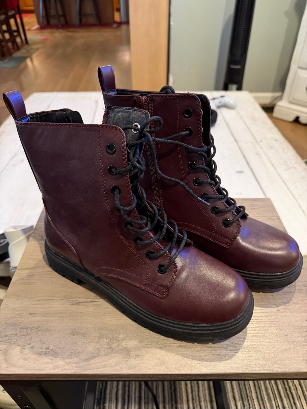 SO Reindeer Women’s Burgundy Lace-Up Combat Boots